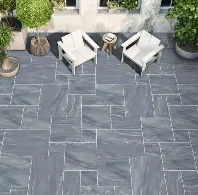 County Black Anthracite Outdoor Porcelain Paving Tiles Mixed Sizes