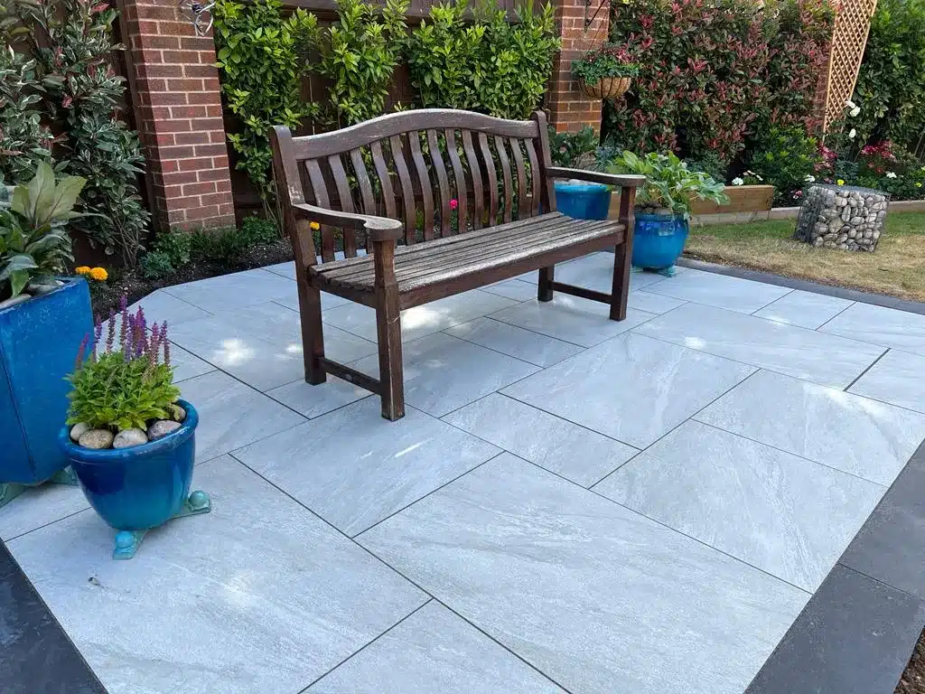 County Light Grey Outdoor Porcelain Paving Tiles Mixed Sizes